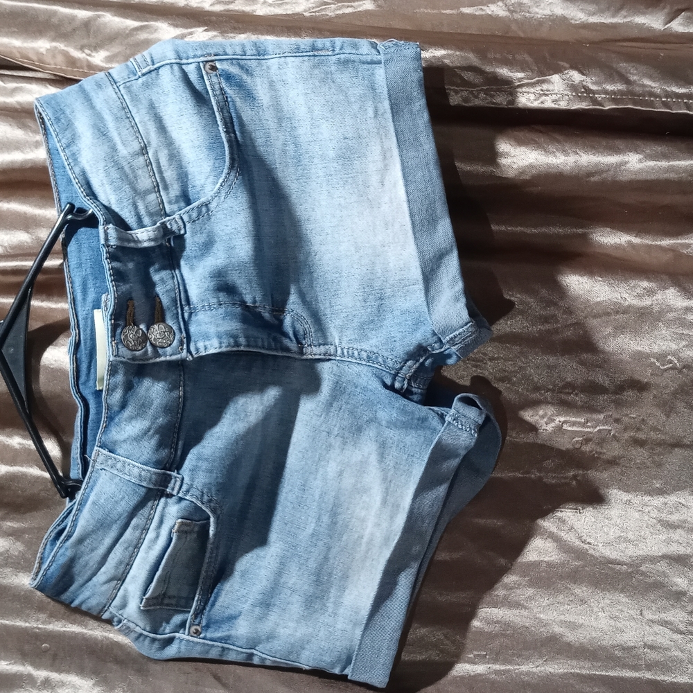 Girls shorts